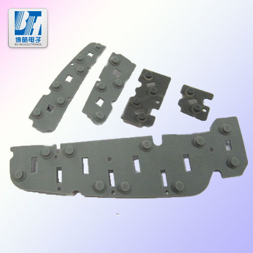 博皓導(dǎo)航音響內(nèi)部帶有碳粒的內(nèi)襯硅膠按鍵